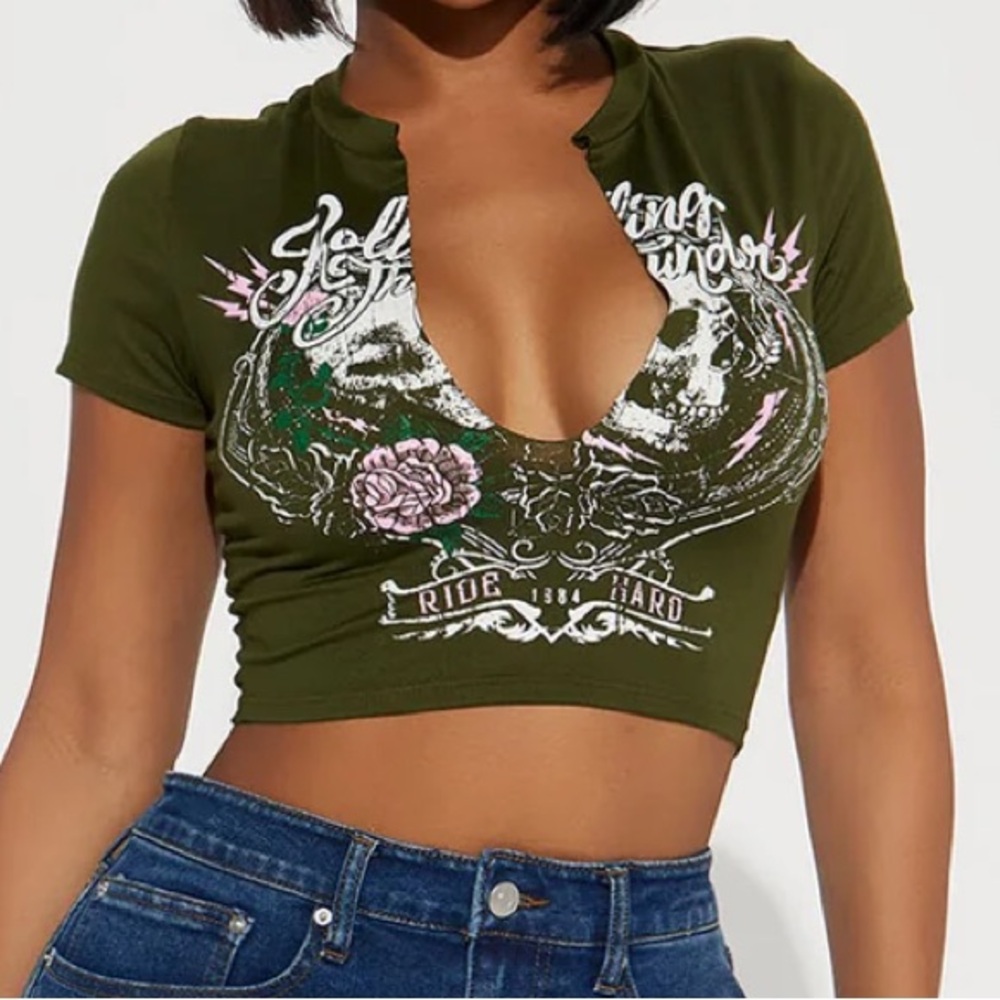 Green Graphic Crop Top